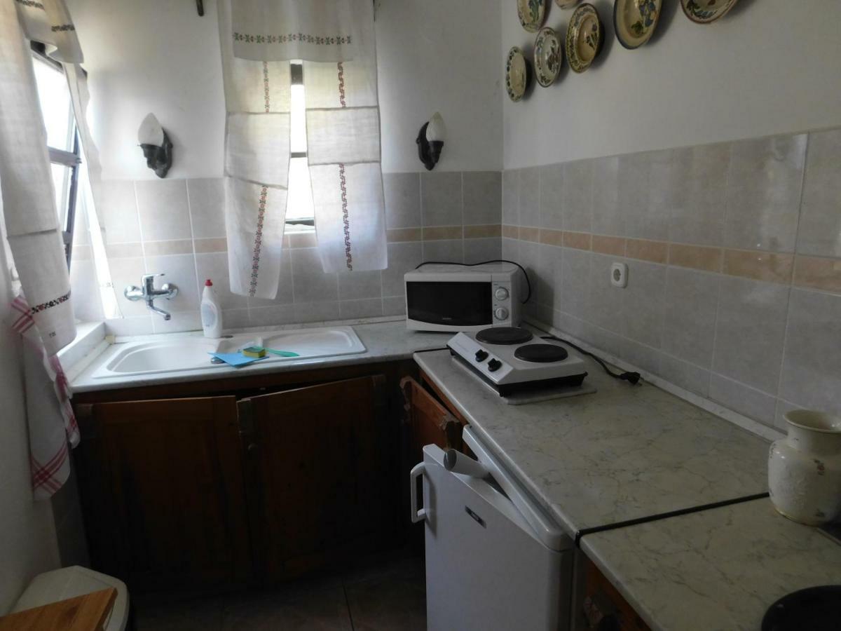 Babamuzeum Kis Apartman Tihany Ngoại thất bức ảnh